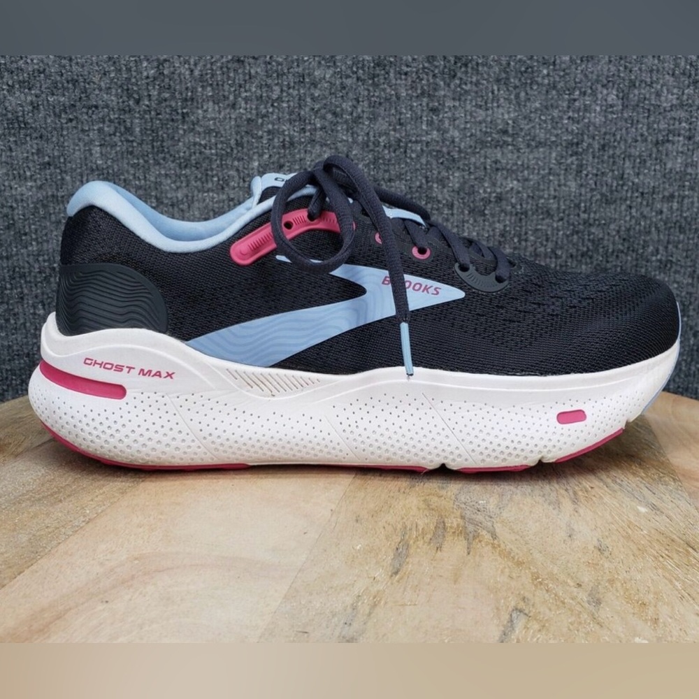 Brooks Ghost Max Women's Size 8.5 Gray Lace Up Athletic Shoes 1203951B082